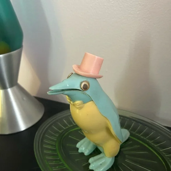 Vintage 1950's Penguine Penny Bank Eppy & Co. - Picture 1 of 7